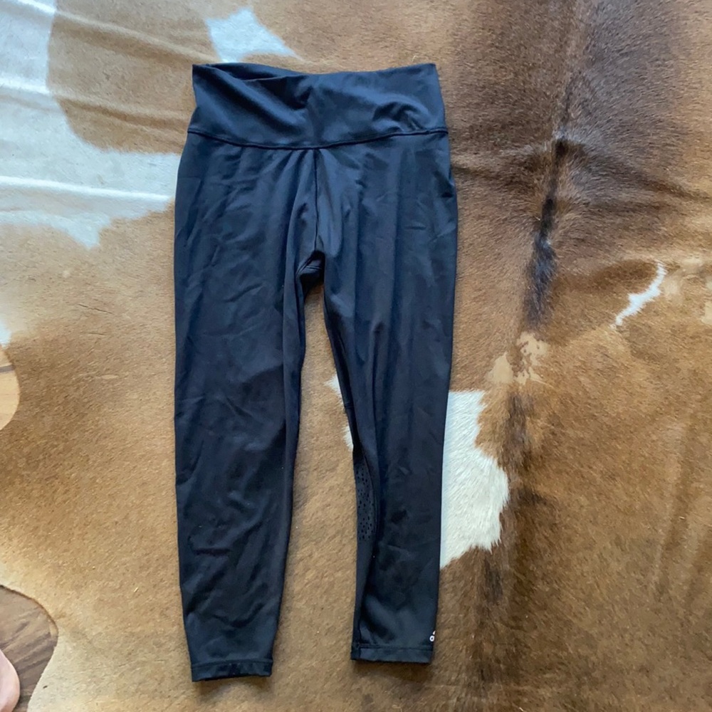 Athletic pants